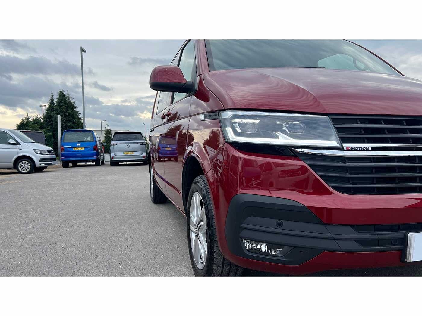 Volkswagen Transporter T32 Kombi Highline SWB 204 PS 2.0 TDI 7sp DSG 4MOTION
