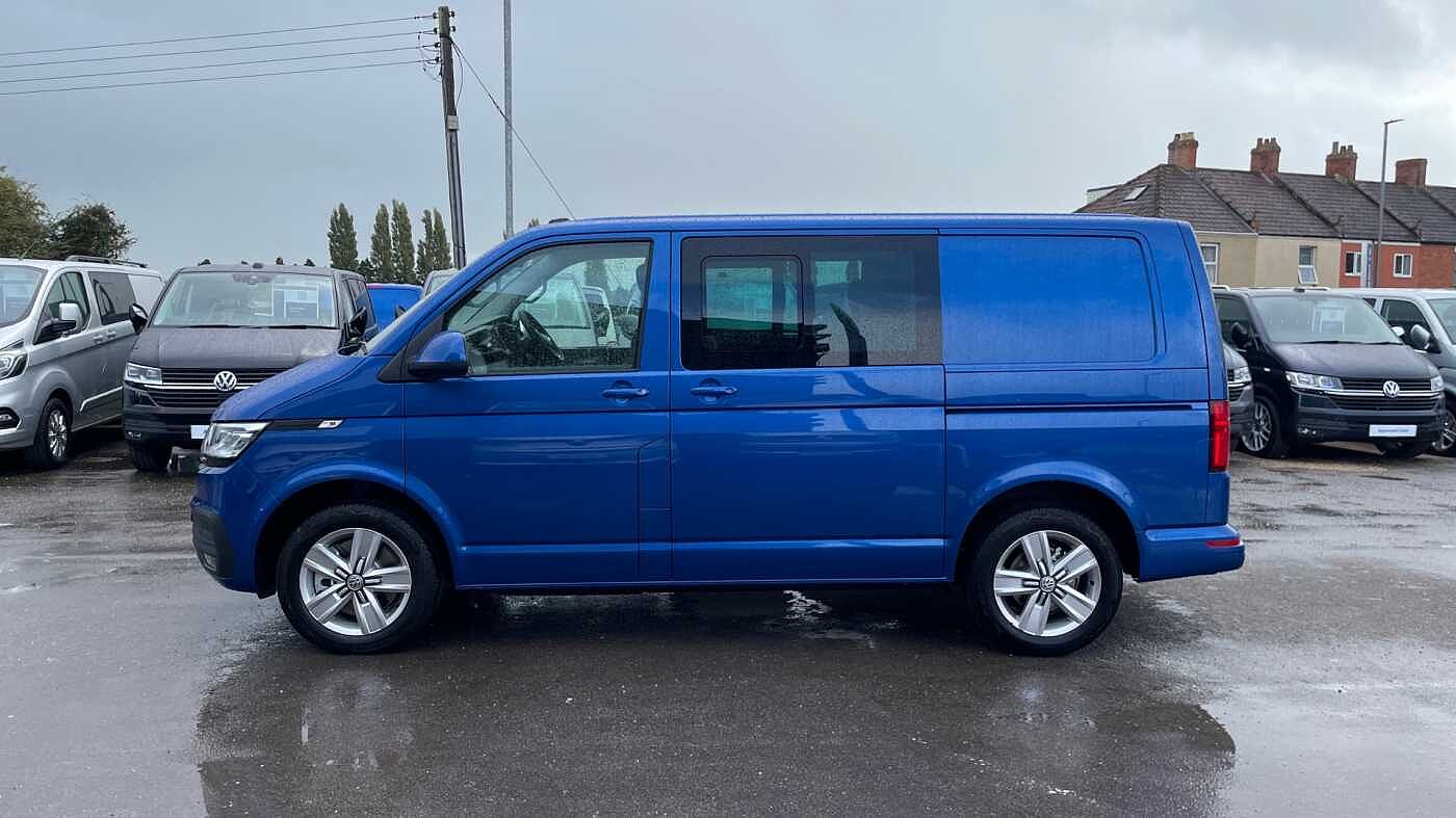 Volkswagen Transporter T32 Kombi Van Highline SWB 204 PS 2.0 TDI 7sp DSG 4MOTION
