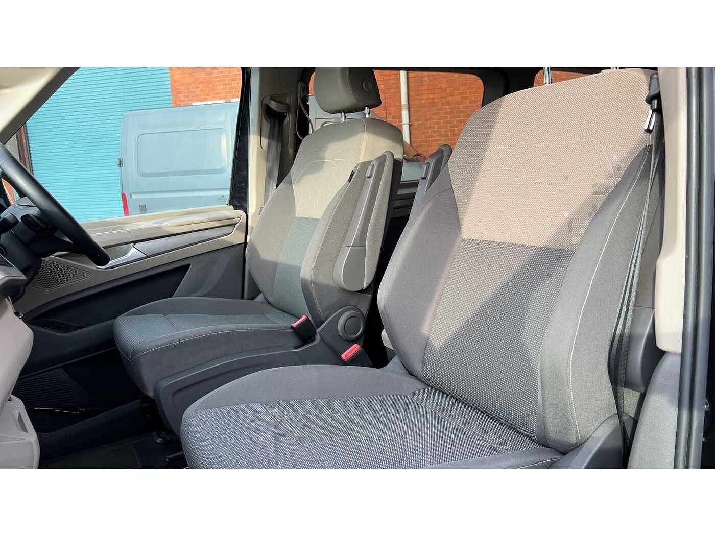 Volkswagen Multivan Life Standard 218 PS 1.4 eHybrid 6-Speed DSG
