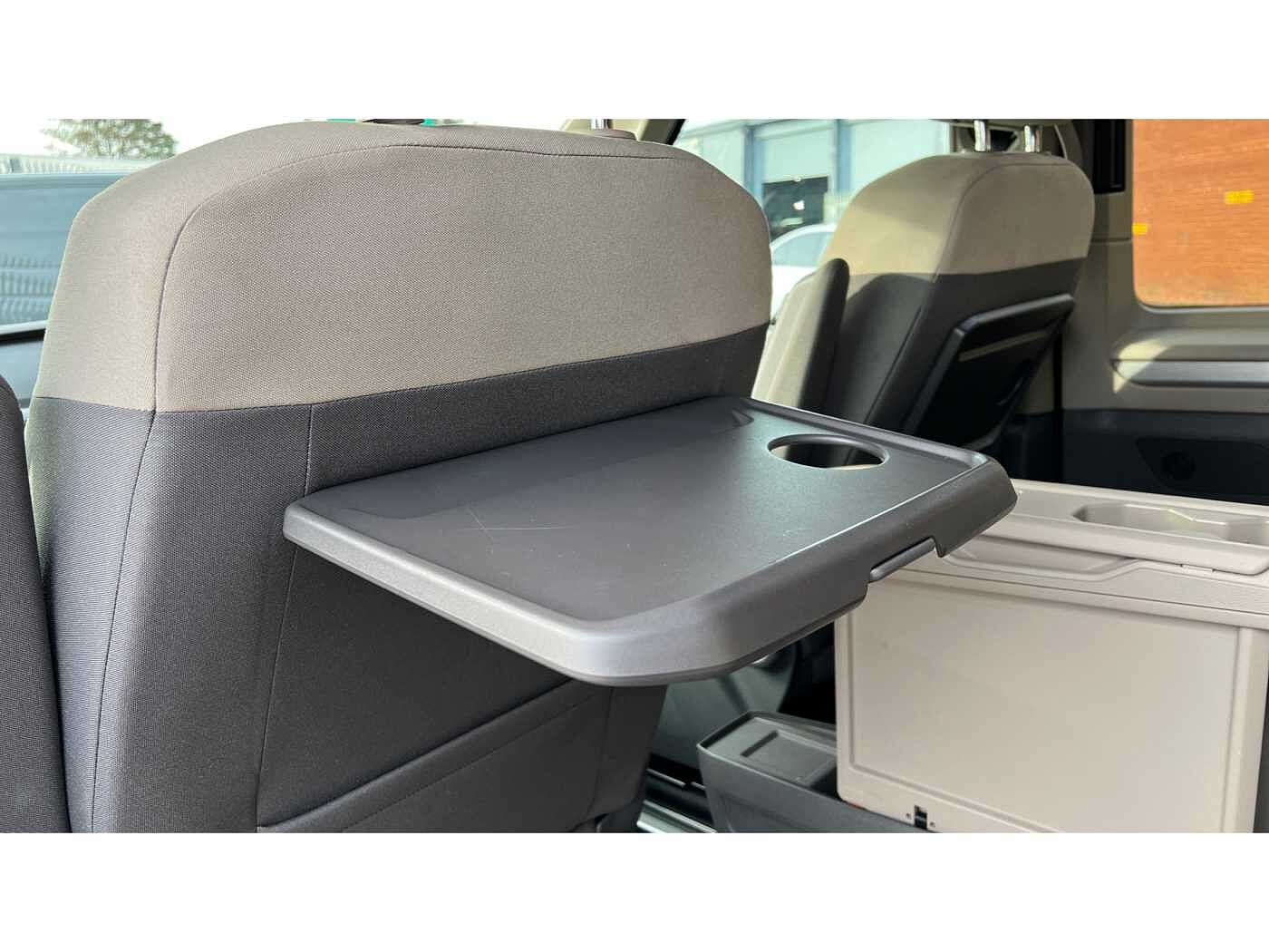 Volkswagen Multivan Life Standard 218 PS 1.4 eHybrid 6-Speed DSG