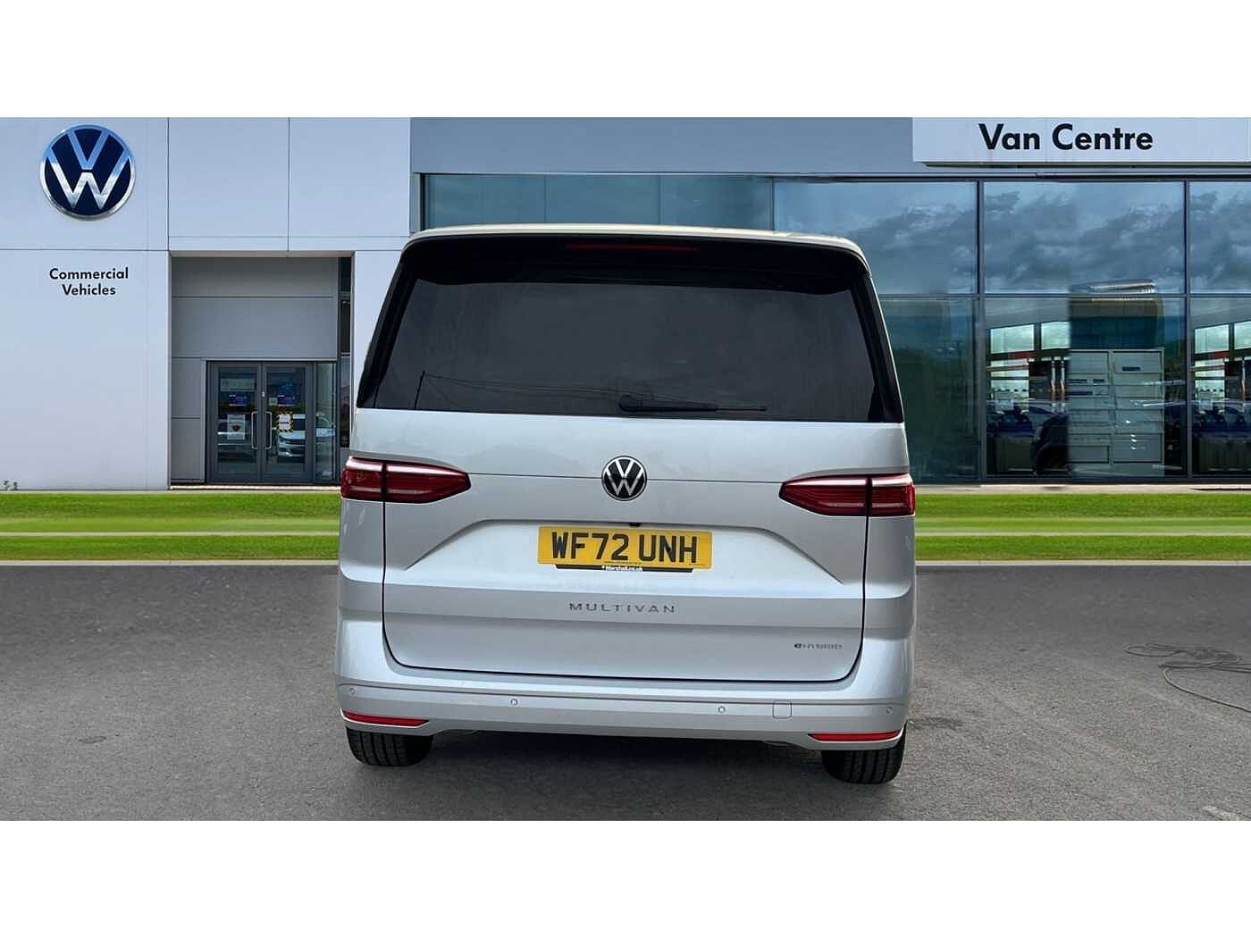 Volkswagen Multivan Life Standard 218 PS 1.4 eHybrid 6-Speed DSG