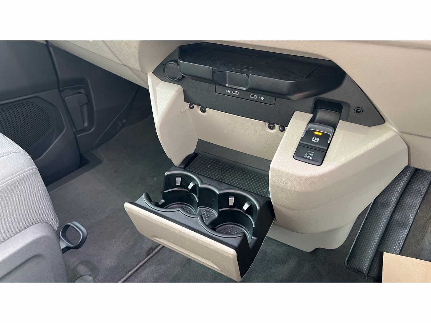 Volkswagen Multivan Life Standard 218 PS 1.4 eHybrid 6-Speed DSG