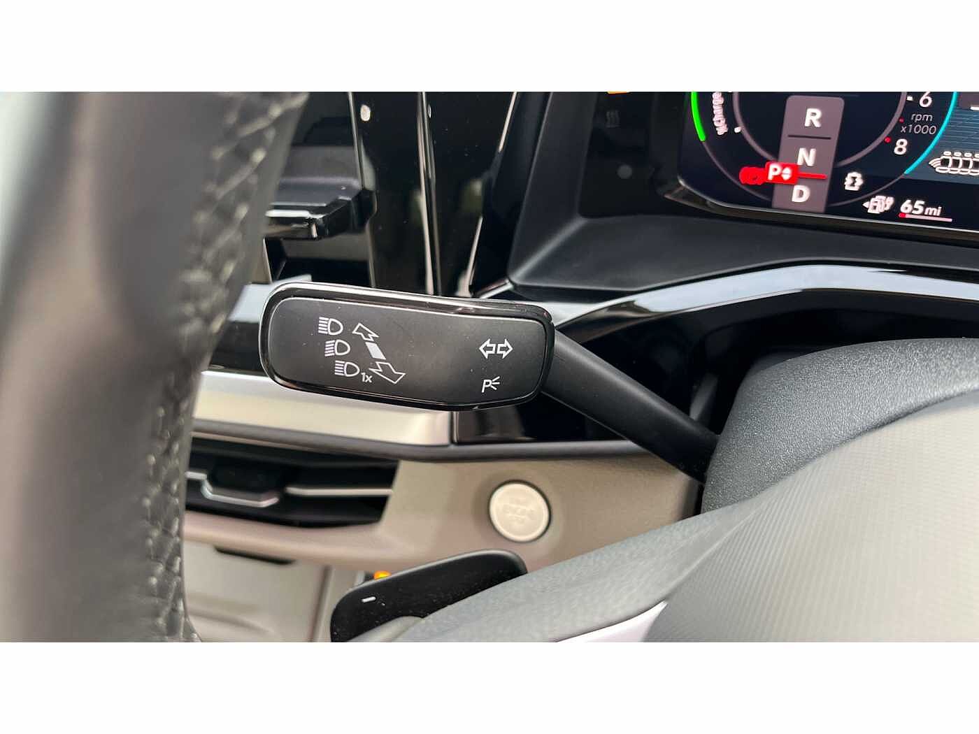 Volkswagen Multivan Life Standard 218 PS 1.4 eHybrid 6-Speed DSG