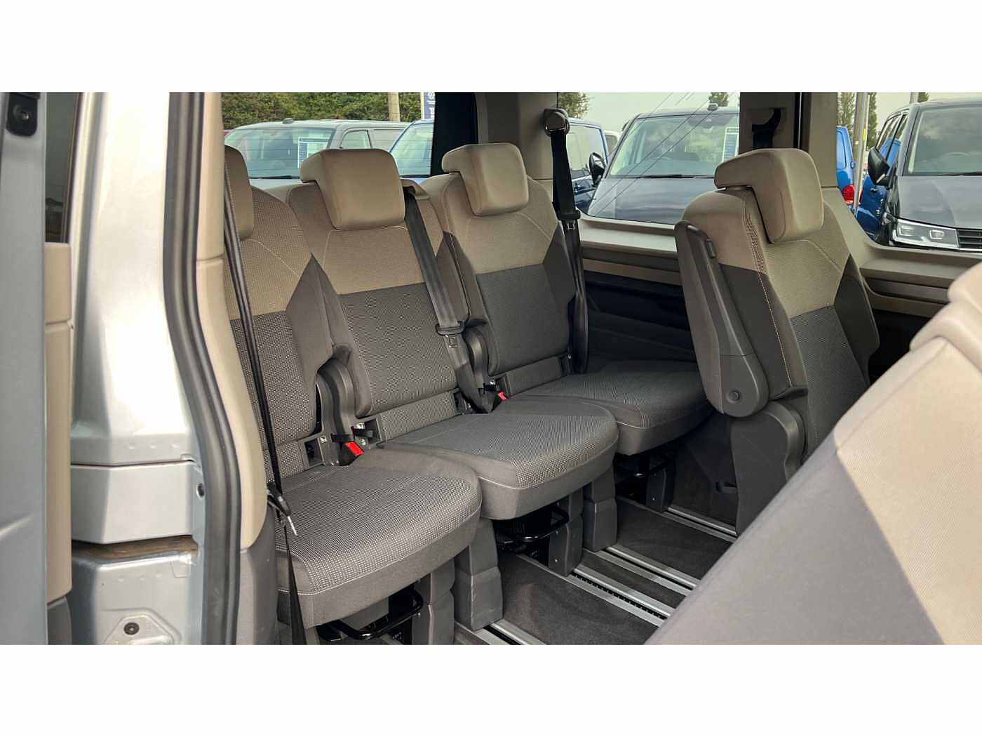 Volkswagen Multivan Life Standard 218 PS 1.4 eHybrid 6-Speed DSG
