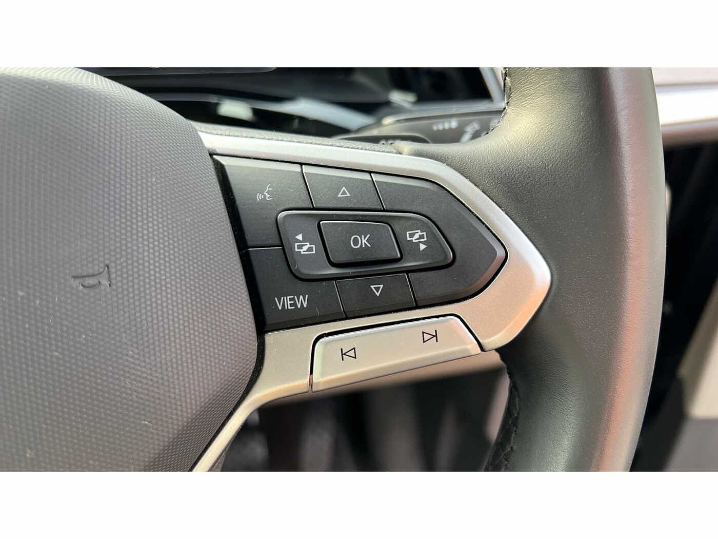 Volkswagen Multivan Life Standard 218 PS 1.4 eHybrid 6-Speed DSG