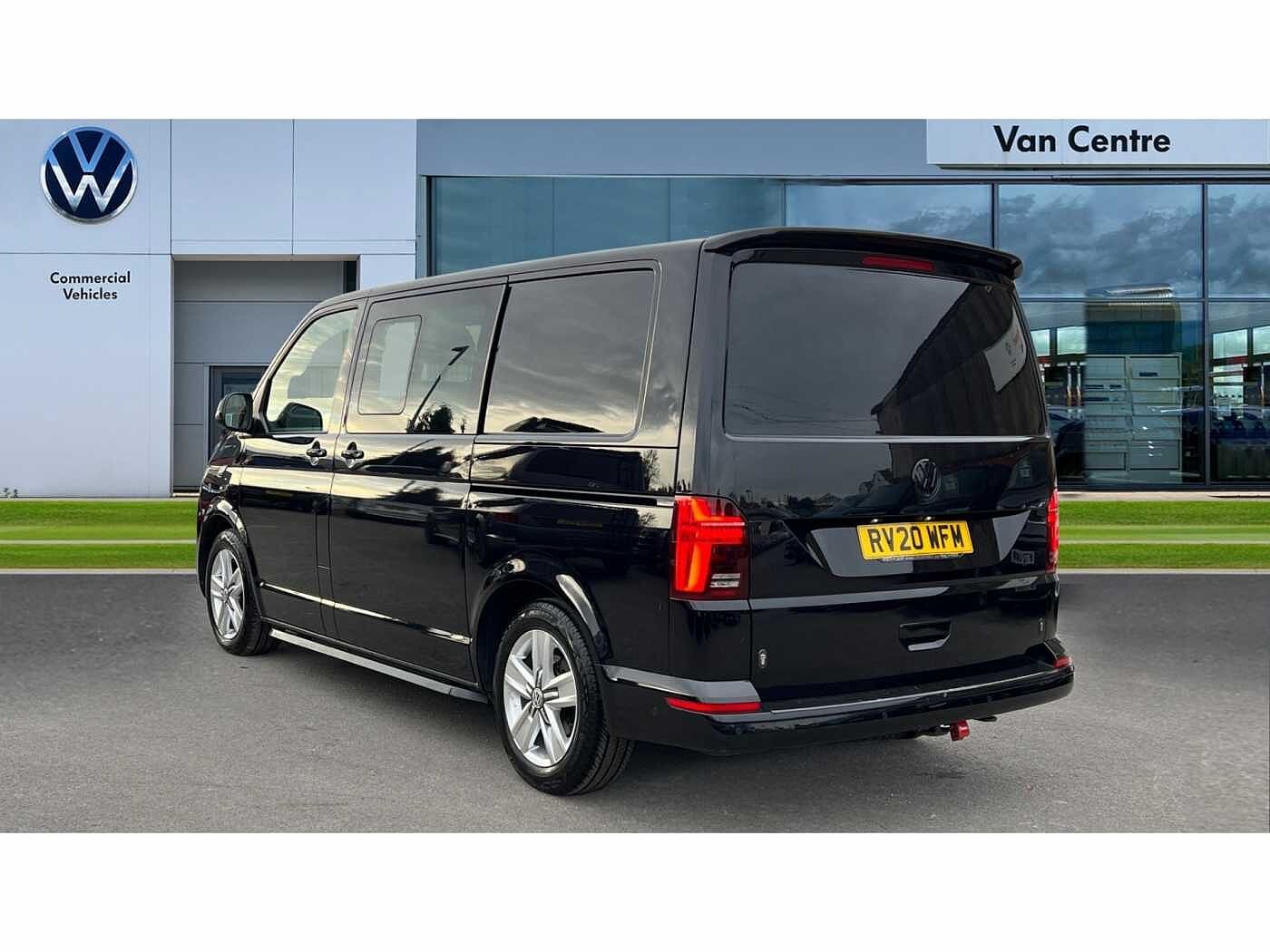 Volkswagen Transporter Volkswagen T32 Swb Diese 2.0 TDI 150 Highline Kombi Van DSG