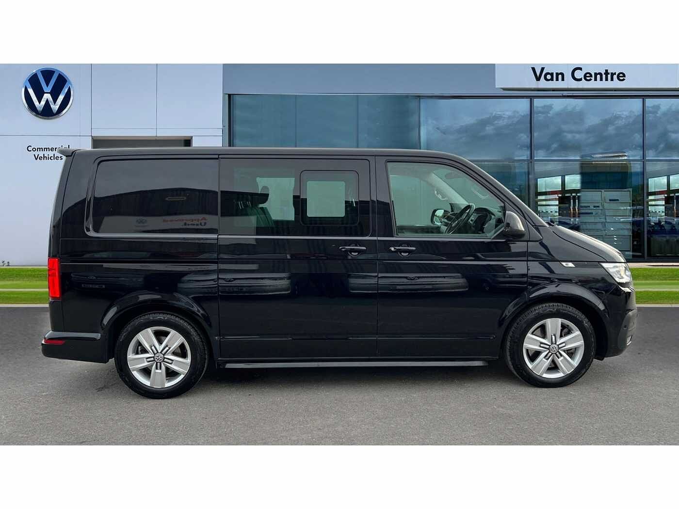 Volkswagen Transporter Volkswagen T32 Swb Diese 2.0 TDI 150 Highline Kombi Van DSG