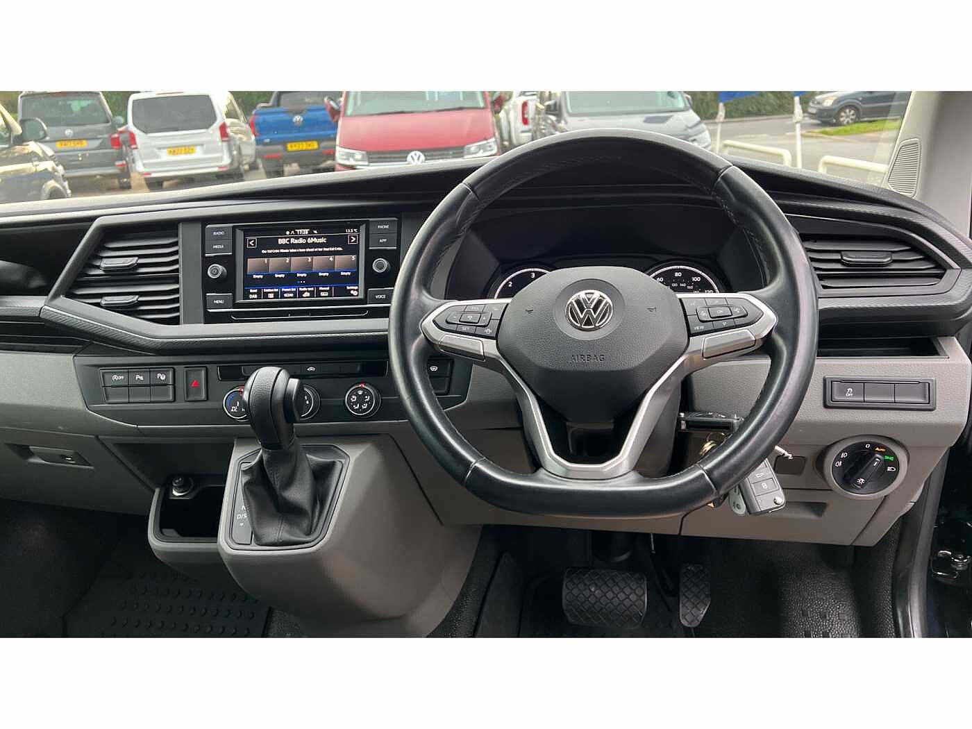 Volkswagen Transporter Volkswagen T32 Swb Diese 2.0 TDI 150 Highline Kombi Van DSG