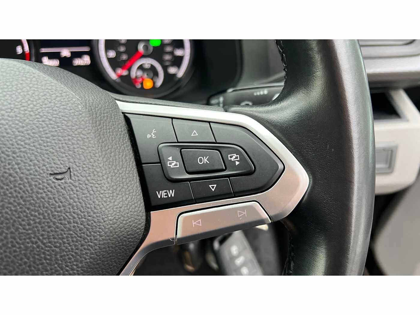 Volkswagen Transporter Volkswagen T32 Swb Diese 2.0 TDI 150 Highline Kombi Van DSG