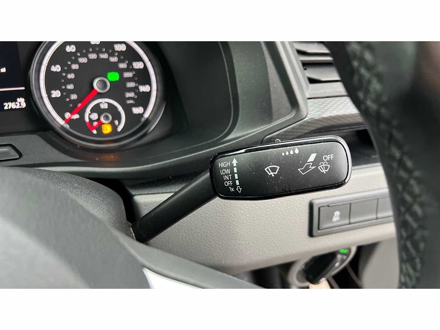Volkswagen Transporter Volkswagen T32 Swb Diese 2.0 TDI 150 Highline Kombi Van DSG