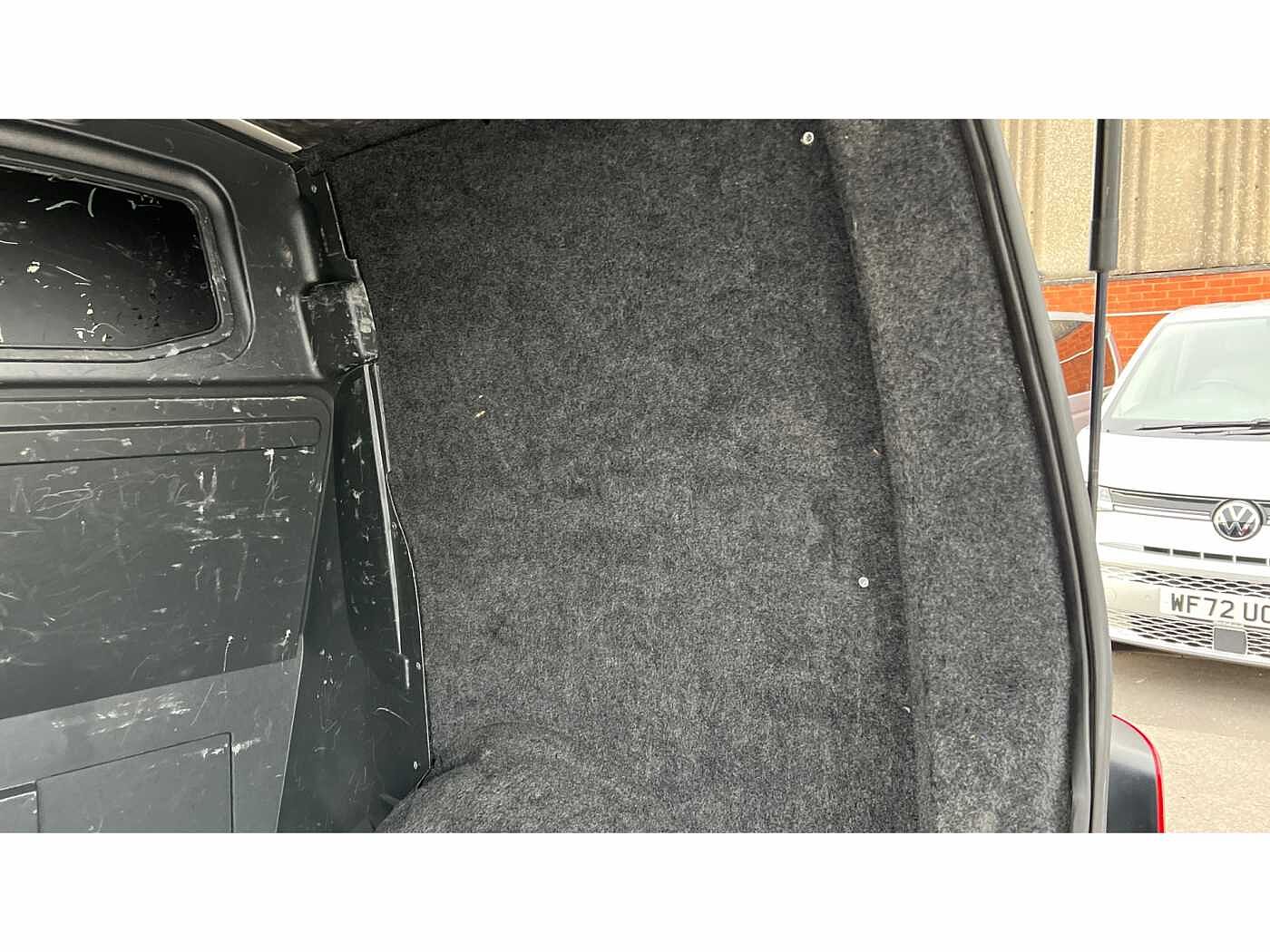 Volkswagen Transporter Volkswagen T32 Swb Diese 2.0 TDI 150 Highline Kombi Van DSG