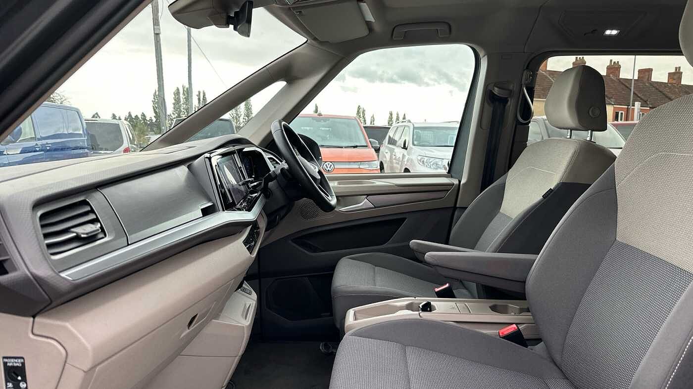 Volkswagen Multivan Life Standard 218 PS 1.4 eHybrid 6-Speed DSG