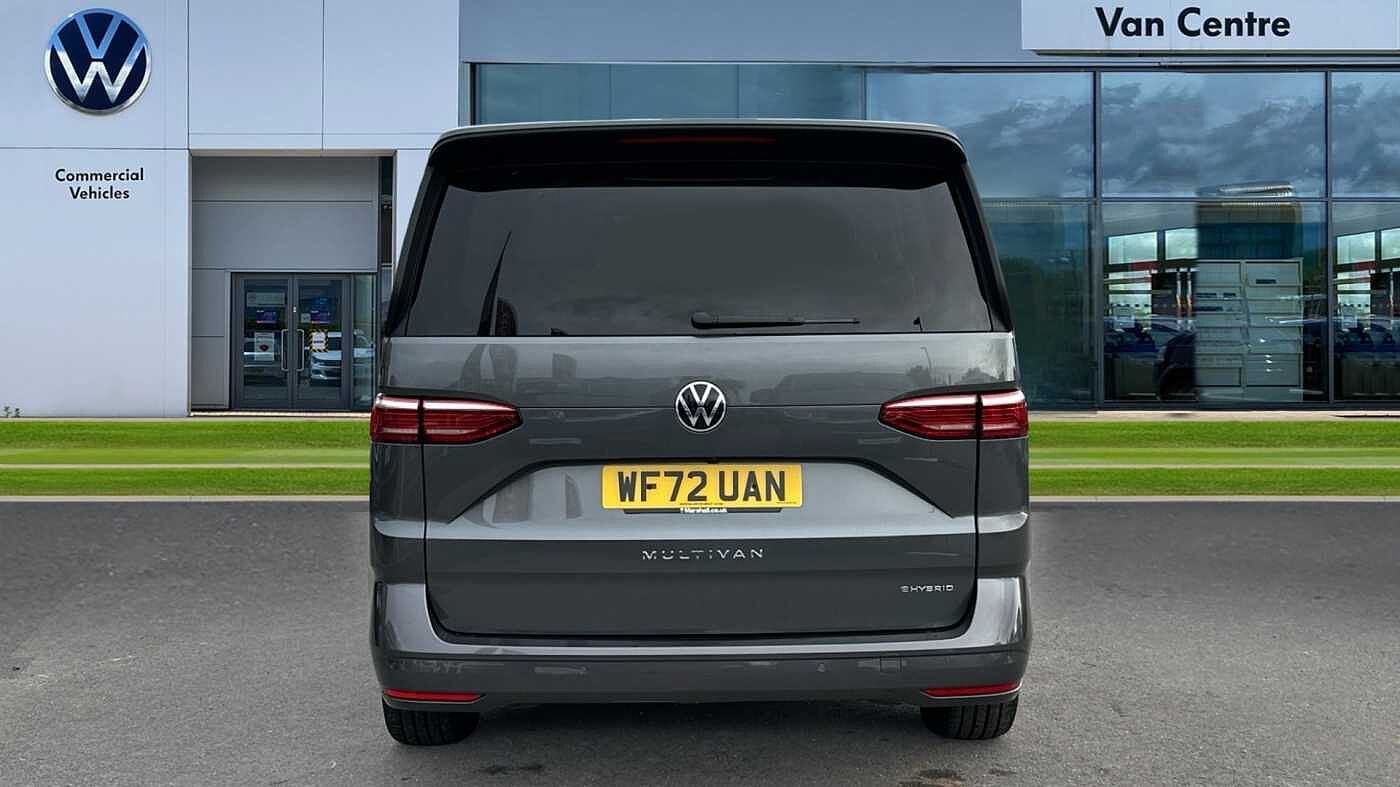 Volkswagen Multivan Life Standard 218 PS 1.4 eHybrid 6-Speed DSG
