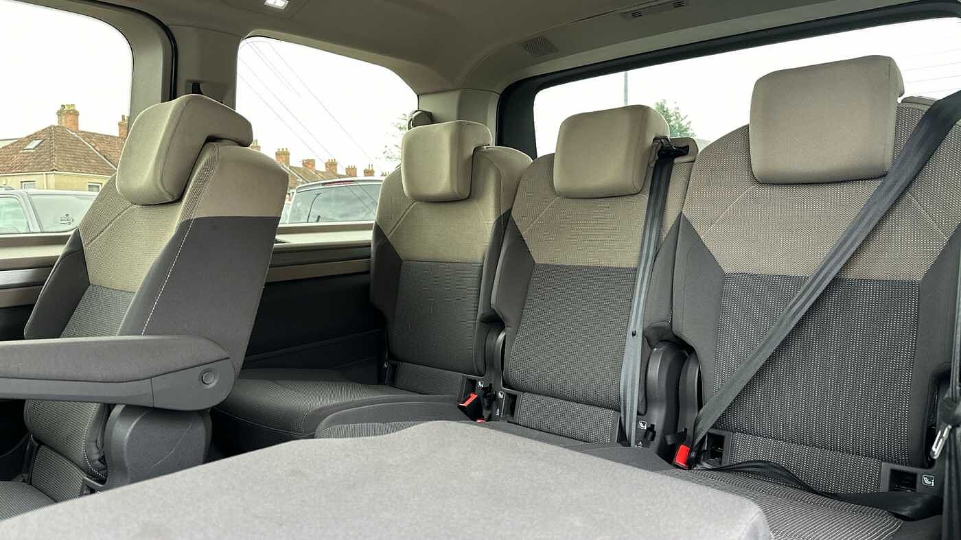 Volkswagen Multivan Life Standard 218 PS 1.4 eHybrid 6-Speed DSG