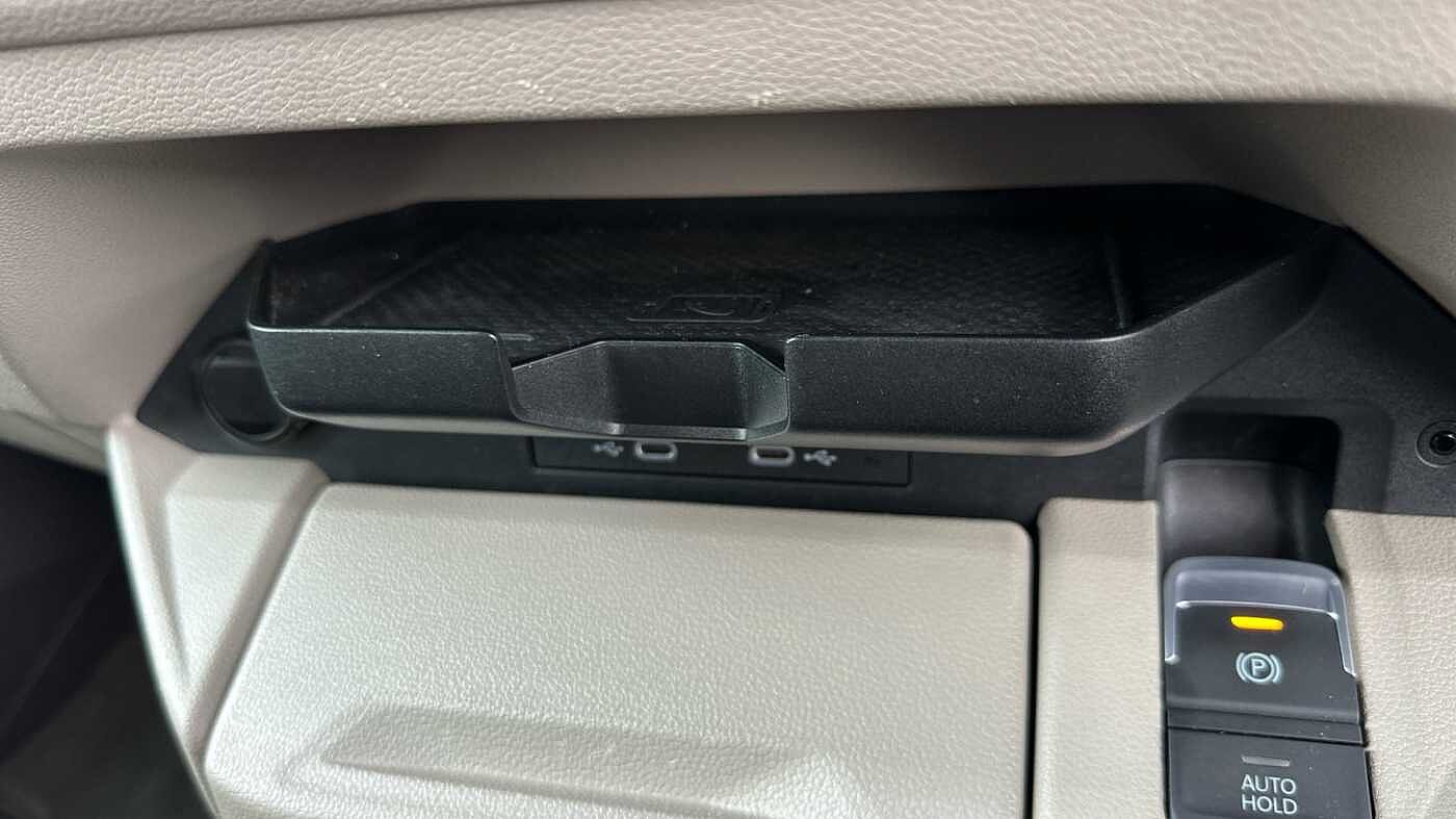 Volkswagen Multivan Life Standard 218 PS 1.4 eHybrid 6-Speed DSG
