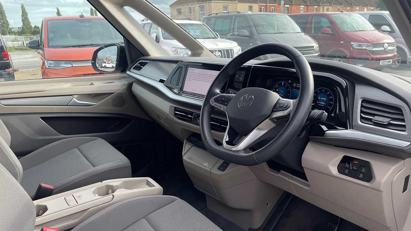 Volkswagen Multivan Life Standard 218 PS 1.4 eHybrid 6-Speed DSG