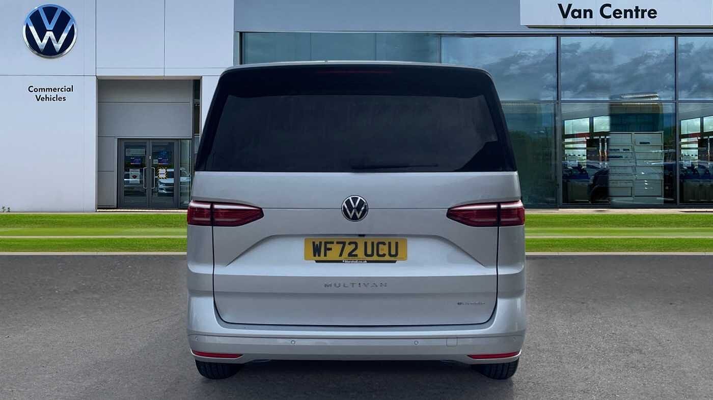 Volkswagen Multivan Life Standard 218 PS 1.4 eHybrid 6-Speed DSG