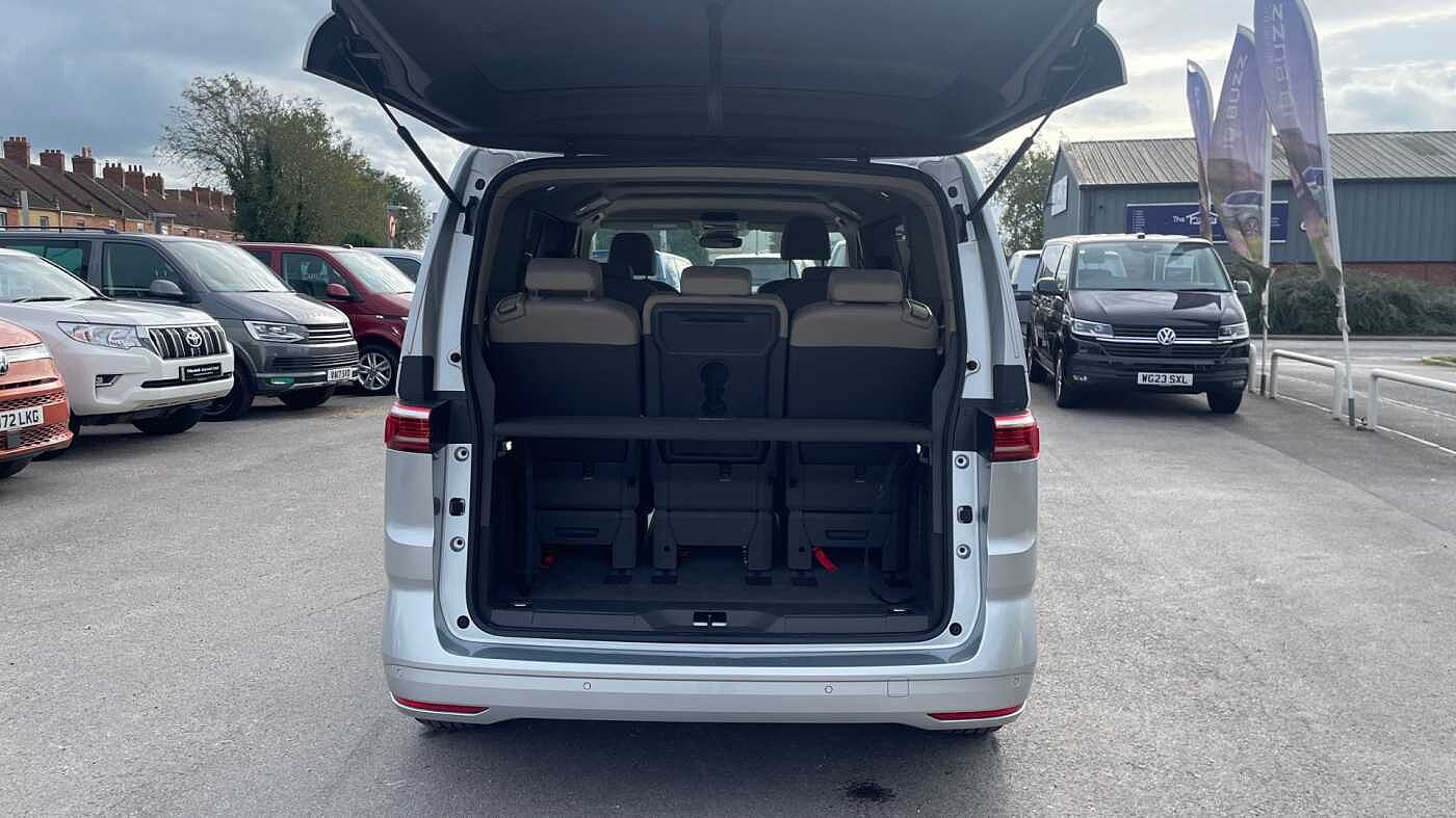 Volkswagen Multivan Life Standard 218 PS 1.4 eHybrid 6-Speed DSG