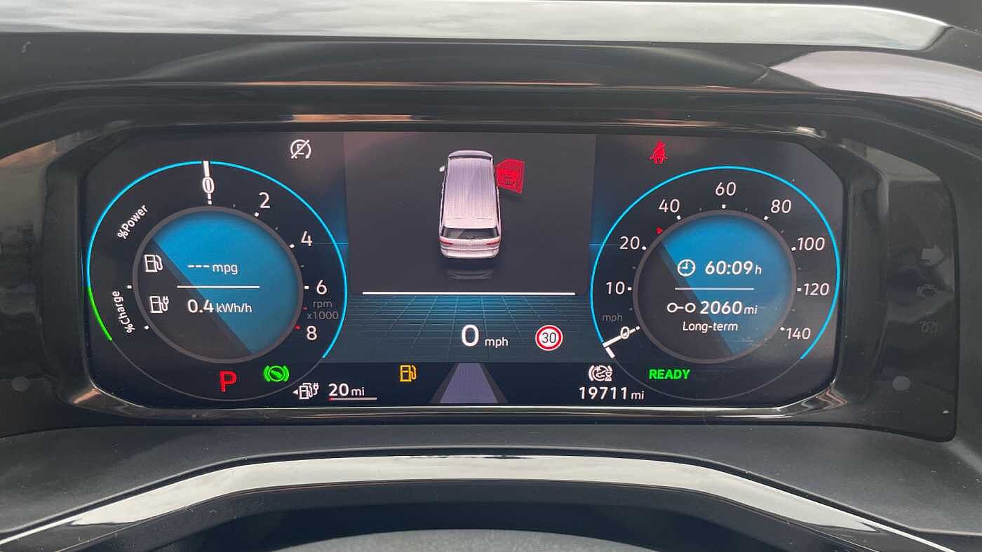 Volkswagen Multivan Life Standard 218 PS 1.4 eHybrid 6-Speed DSG