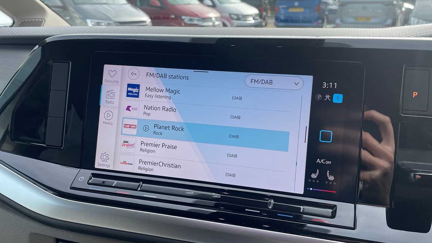Volkswagen Multivan Life Standard 218 PS 1.4 eHybrid 6-Speed DSG