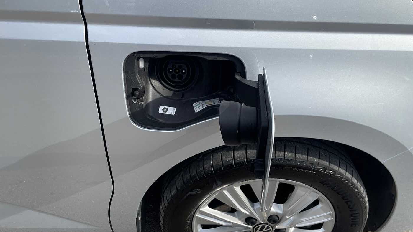 Volkswagen Multivan Life Standard 218 PS 1.4 eHybrid 6-Speed DSG