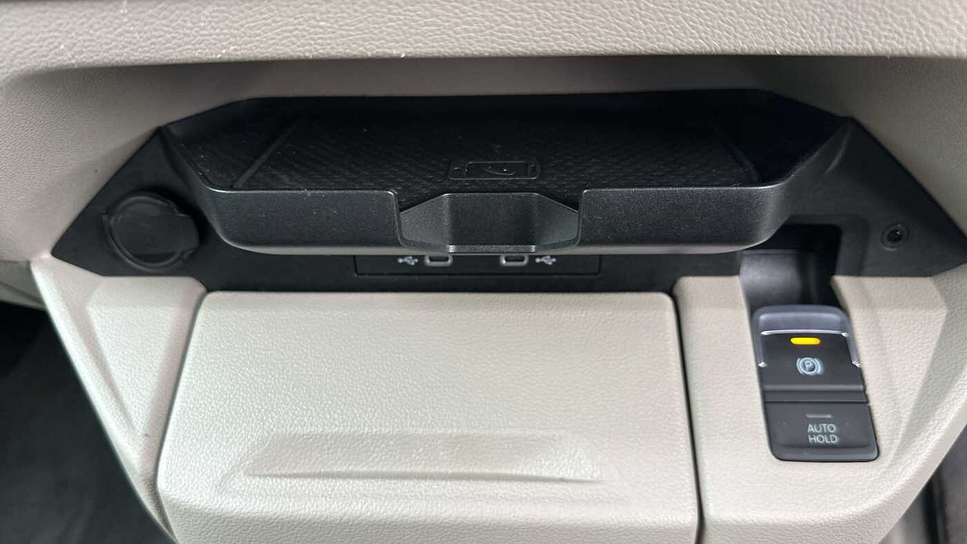Volkswagen Multivan Life Standard 218 PS 1.4 eHybrid 6-Speed DSG