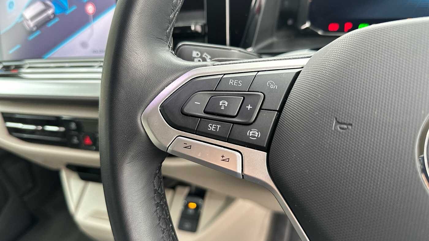 Volkswagen Multivan Life Standard 218 PS 1.4 eHybrid 6-Speed DSG