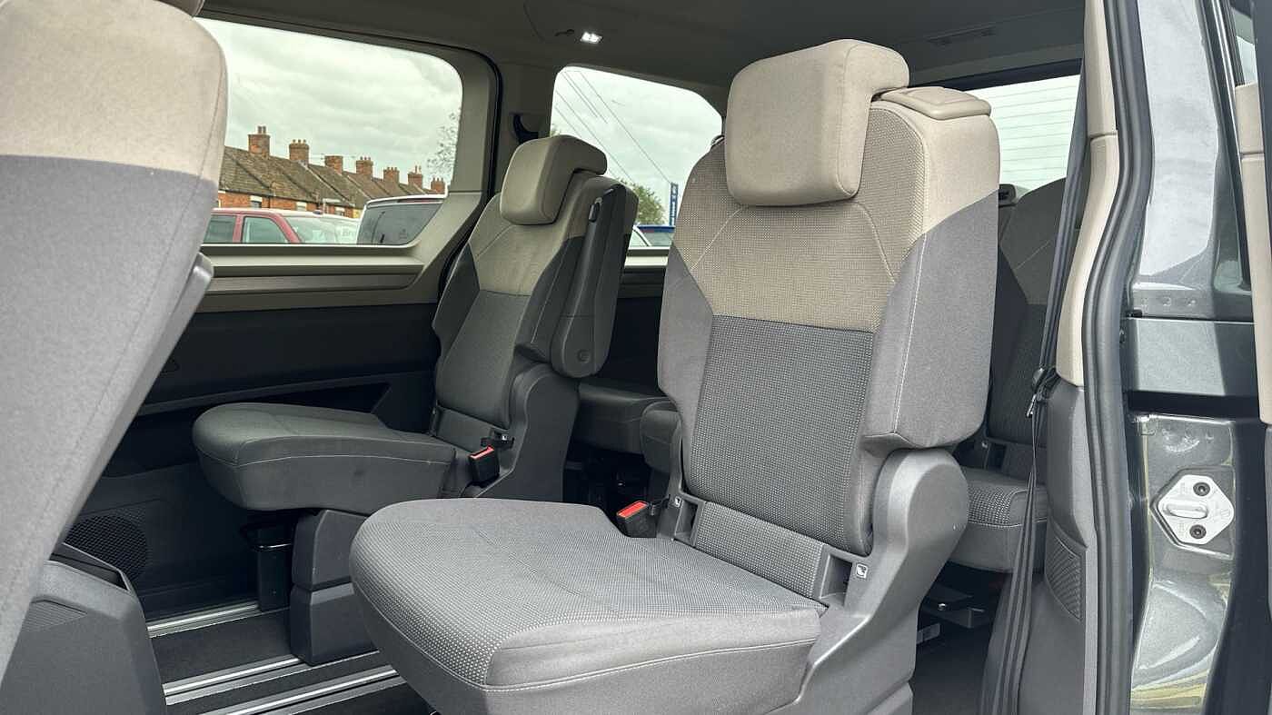 Volkswagen Multivan Life Standard 218 PS 1.4 eHybrid 6-Speed DSG
