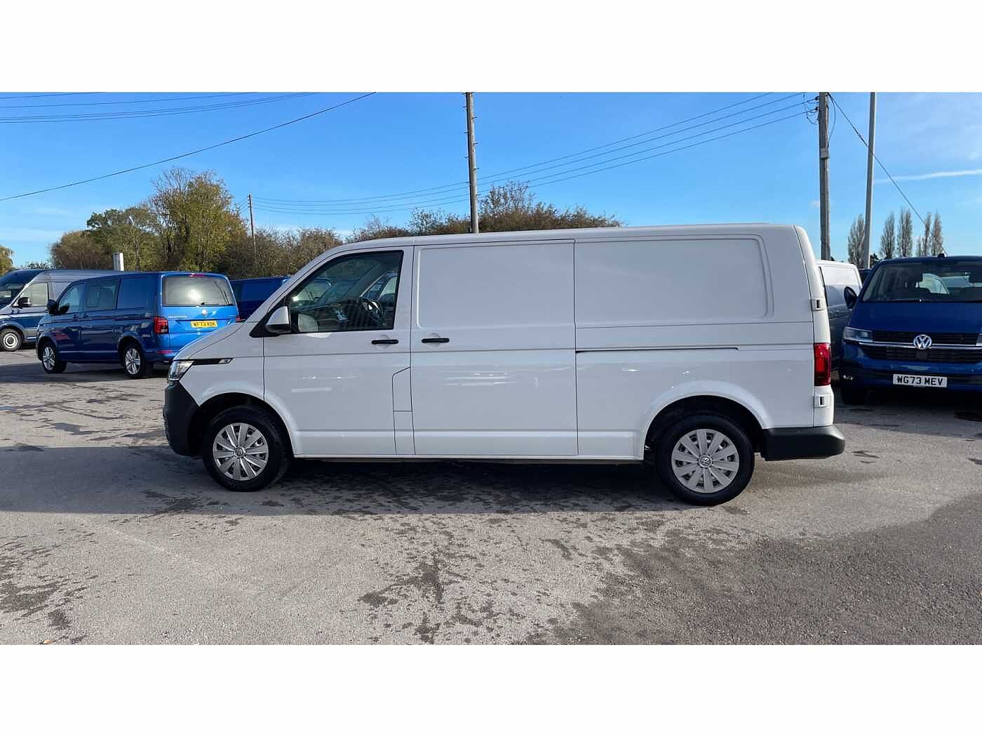 Volkswagen Transporter T32 Panel van Startline LWB 150 PS 2.0 TDI BMT 6sp Manual