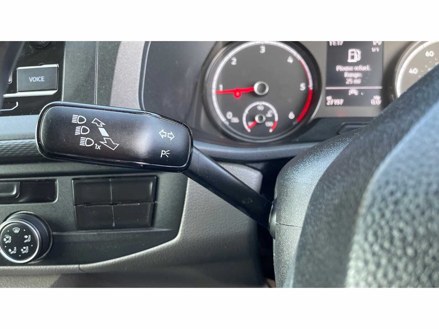 Volkswagen Transporter T32 Panel van Startline LWB 150 PS 2.0 TDI BMT 6sp Manual