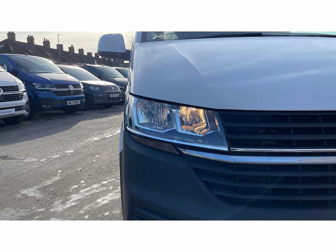 Volkswagen Transporter T32 Panel van Startline LWB 150 PS 2.0 TDI BMT 6sp Manual