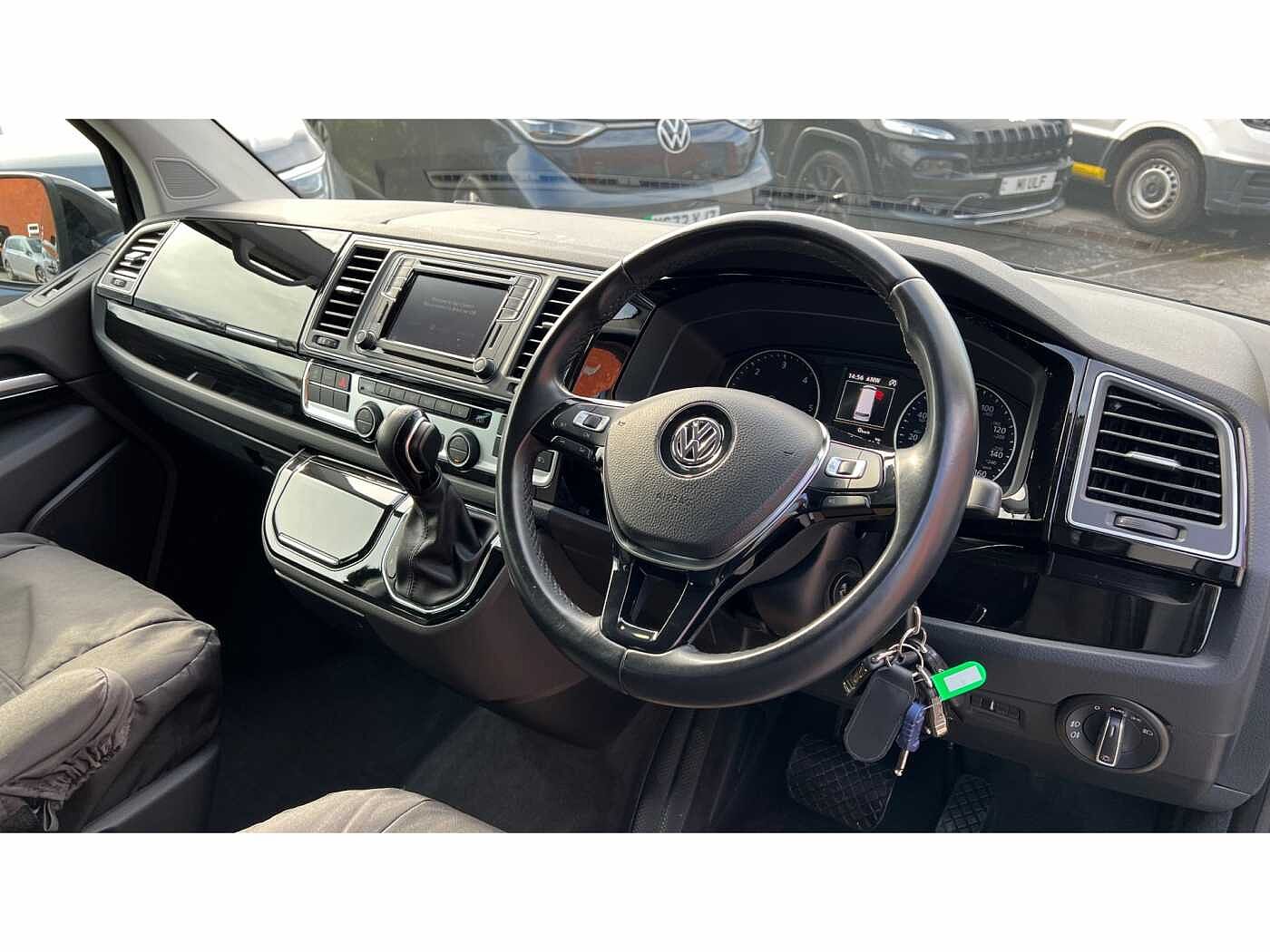 Volkswagen Caravelle Executive SWB 150 PS 2.0 TDI BMT 7sp DSG