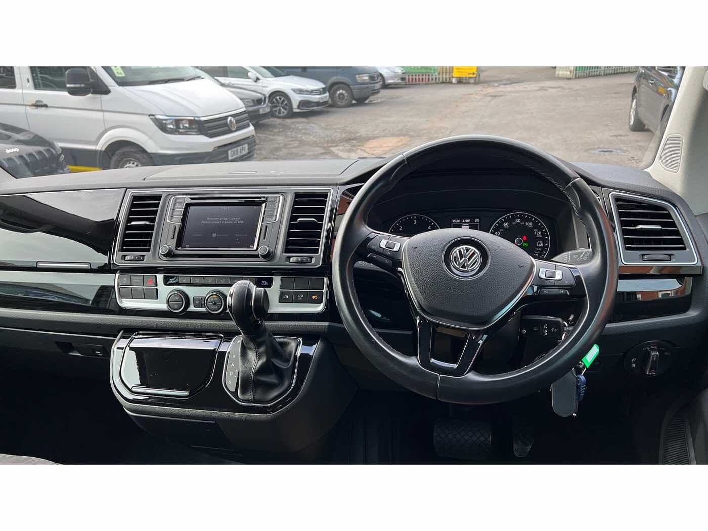 Volkswagen Caravelle Executive SWB 150 PS 2.0 TDI BMT 7sp DSG