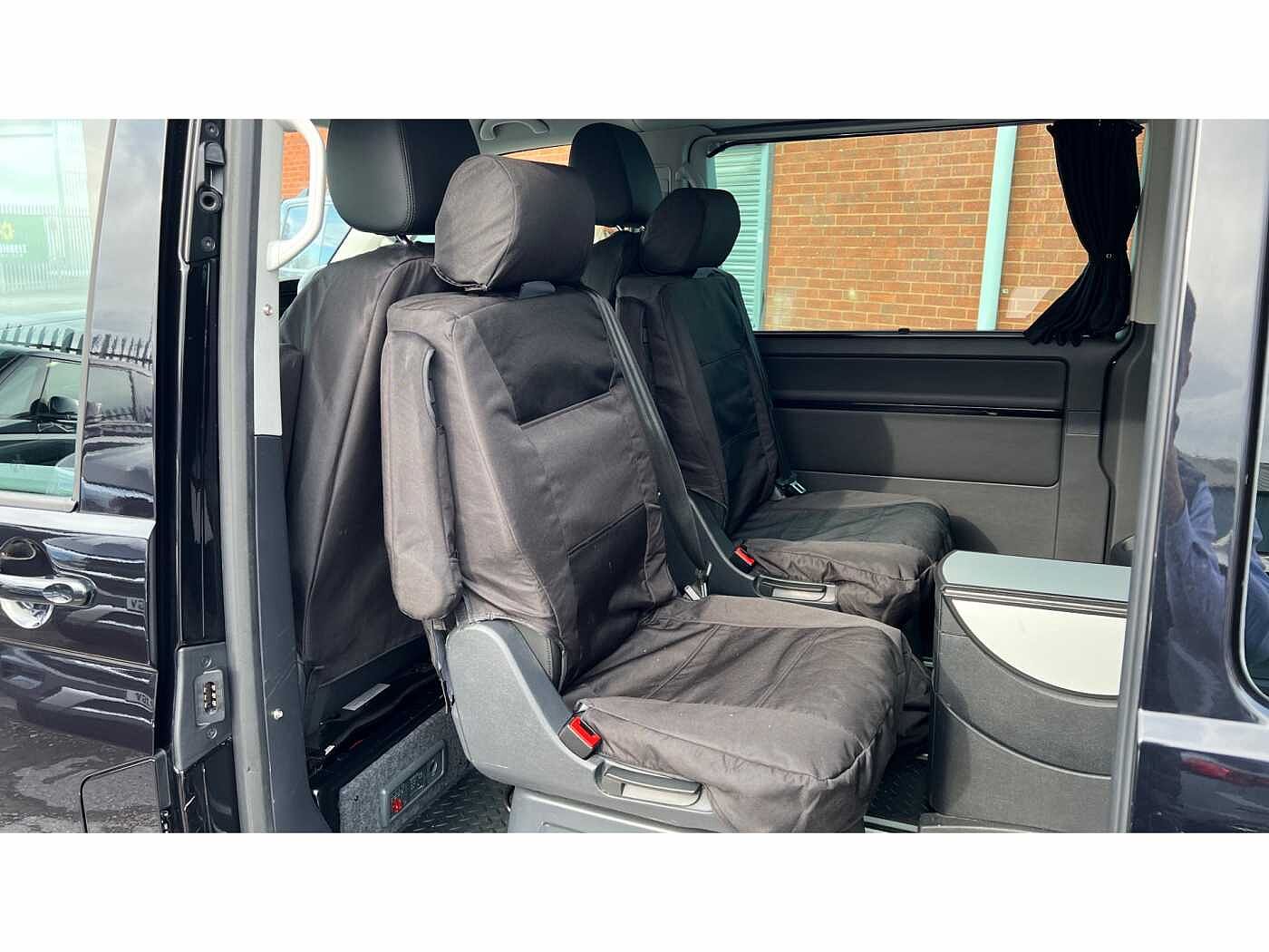 Volkswagen Caravelle Executive SWB 150 PS 2.0 TDI BMT 7sp DSG