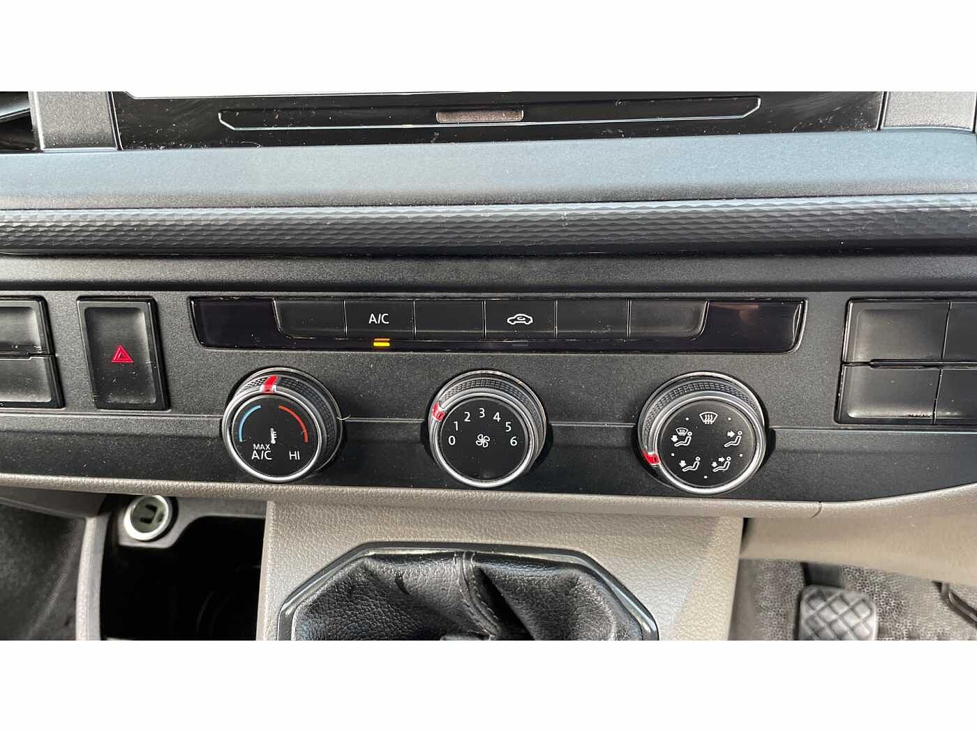 Volkswagen Transporter T32 Panel van Startline LWB 150 PS 2.0 TDI BMT 6sp Manual