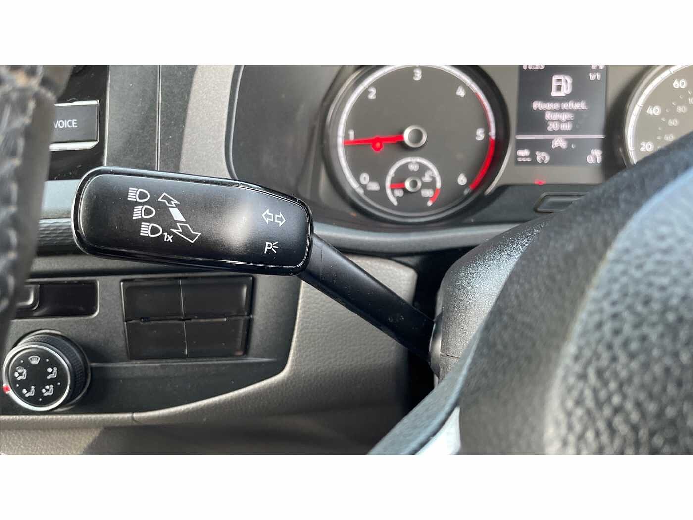 Volkswagen Transporter T32 Panel van Startline LWB 150 PS 2.0 TDI BMT 6sp Manual