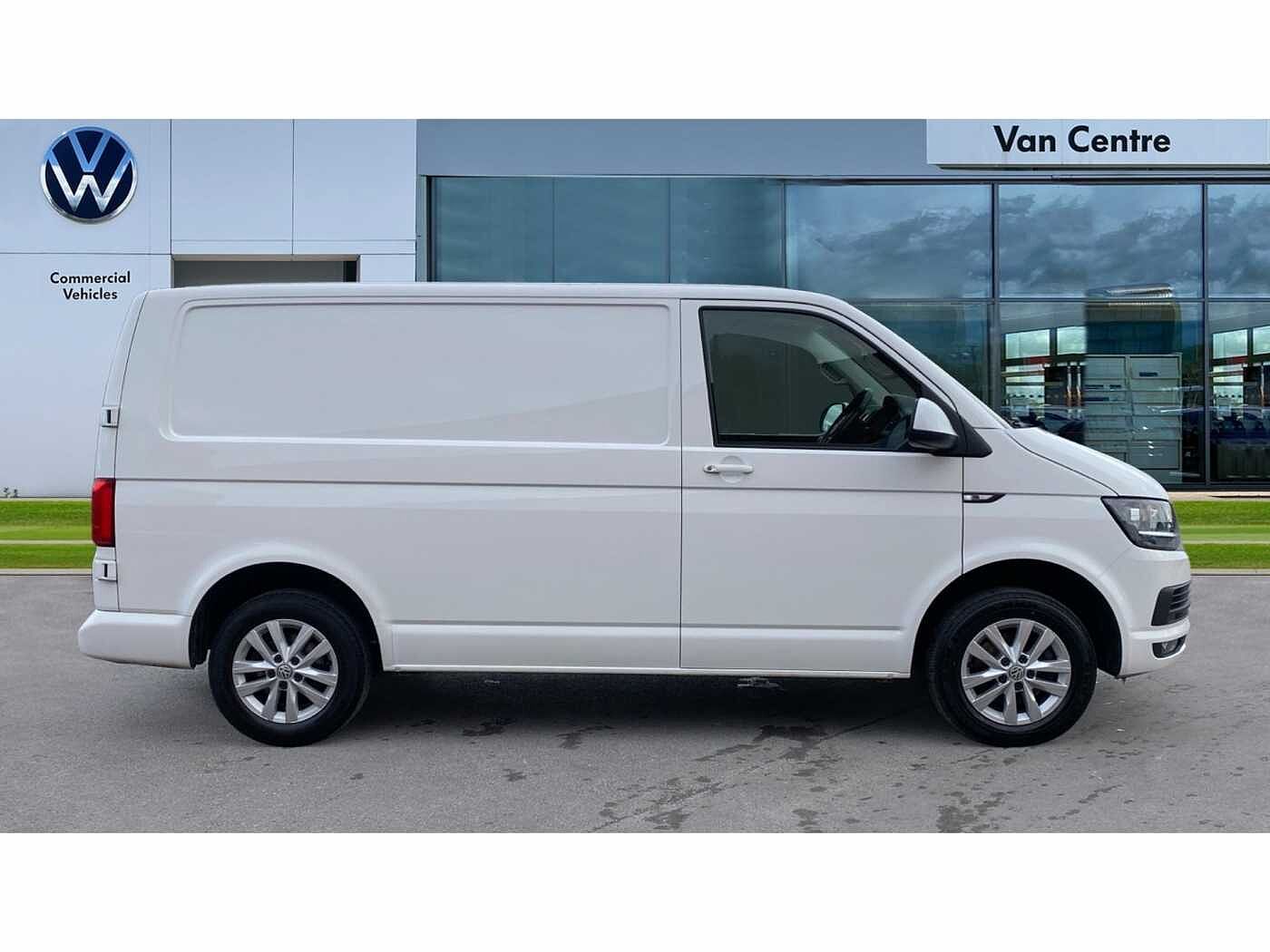 Volkswagen Transporter T28 Panel van Highline SWB 102 PS 2.0 TDI BMT 5sp Manual