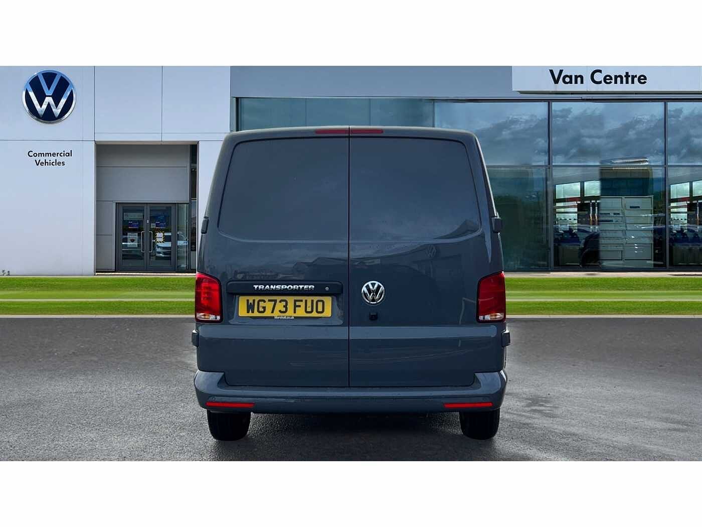 Volkswagen Transporter T28 Panel van Highline SWB 110 PS 2.0 TDI 5sp Manual
