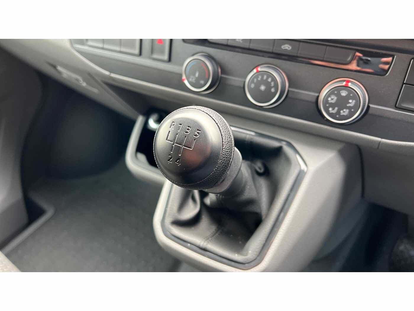 Volkswagen Transporter T28 Panel van Highline SWB 110 PS 2.0 TDI 5sp Manual