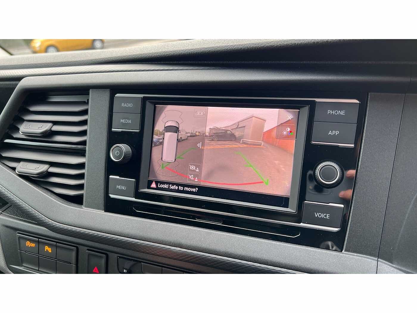 Volkswagen Transporter T28 Panel van Highline SWB 110 PS 2.0 TDI 5sp Manual