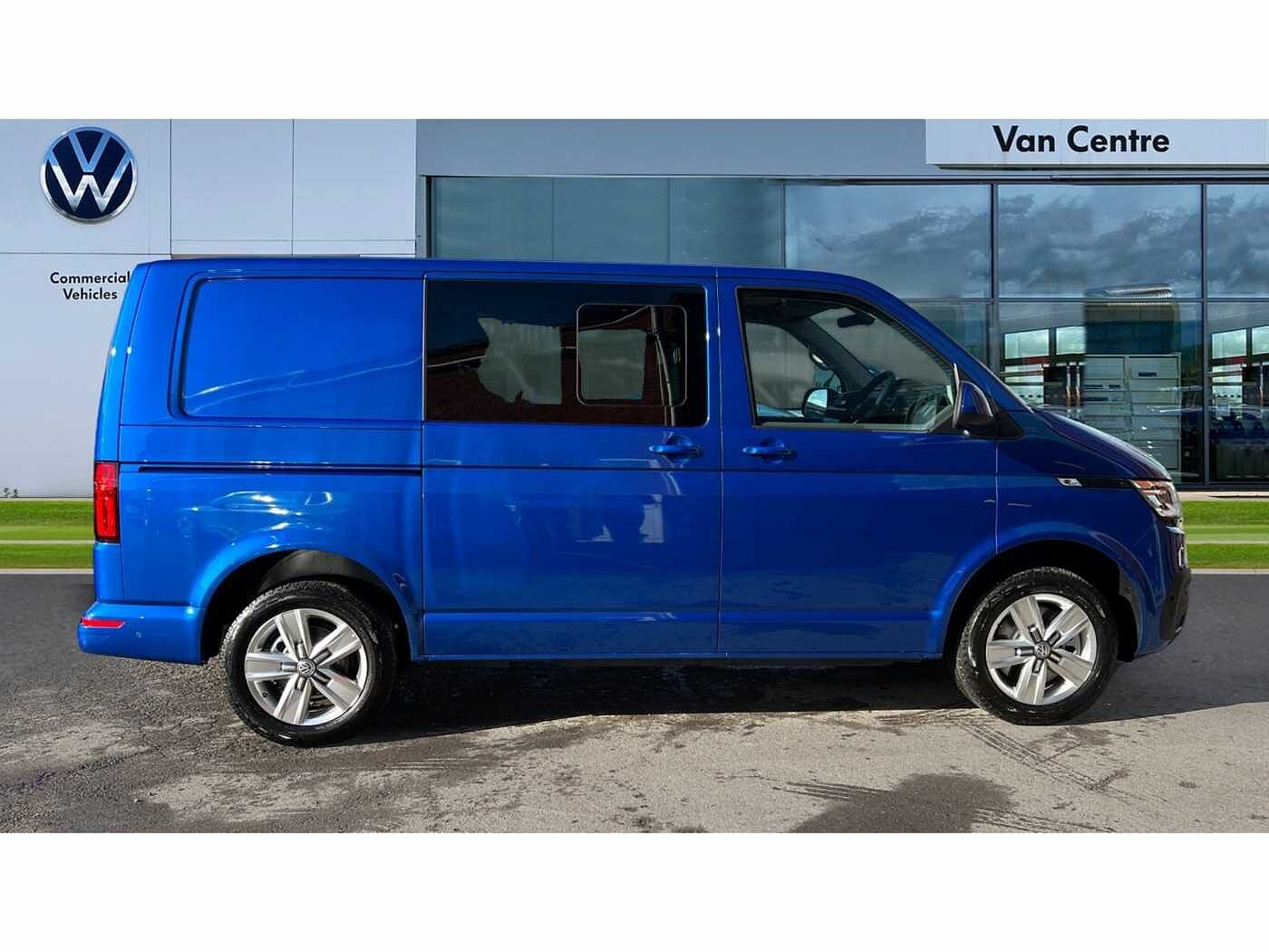 Volkswagen Transporter T32 Kombi Highline SWB 204 PS 2.0 TDI 7sp DSG