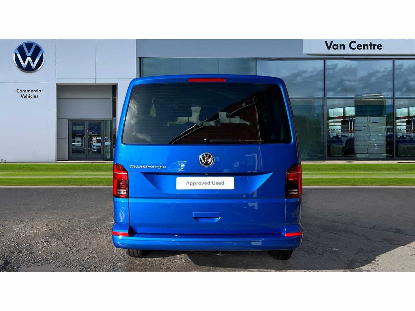 Volkswagen Transporter T32 Kombi Highline SWB 204 PS 2.0 TDI 7sp DSG