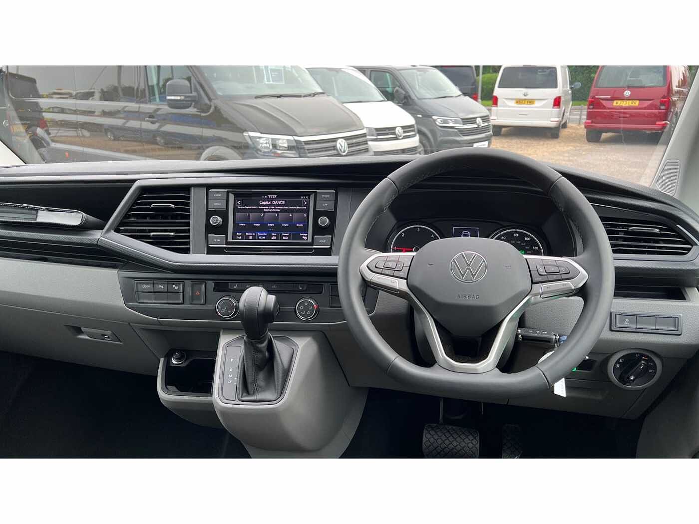Volkswagen Transporter T32 Panel van Highline SWB 204 PS 2.0 TDI 7sp DSG