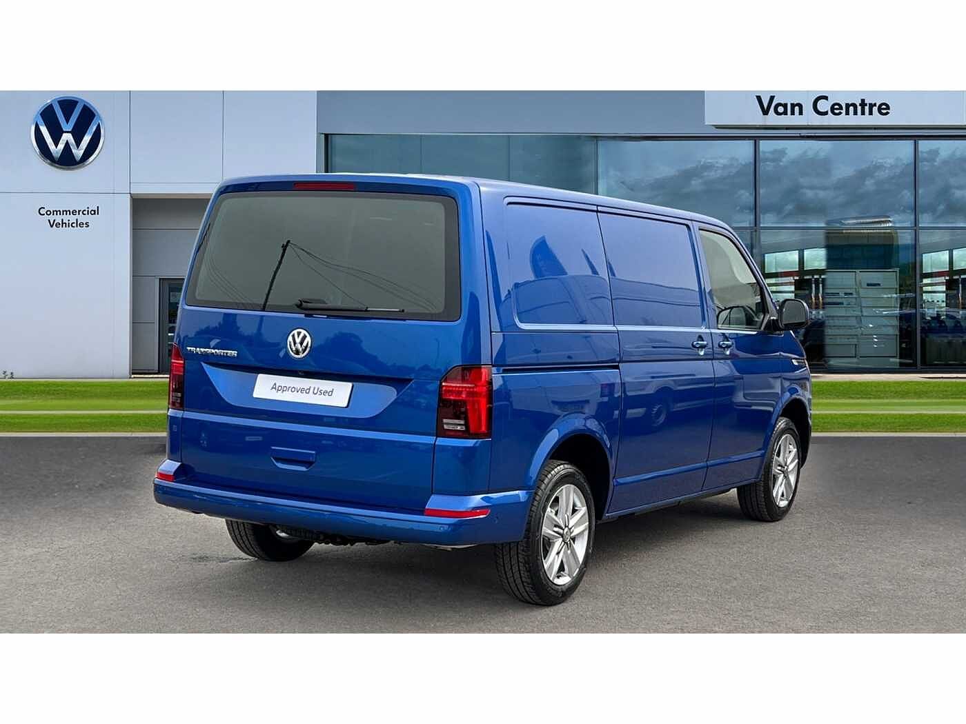Volkswagen Transporter T32 Panel van Highline SWB 204 PS 2.0 TDI 7sp DSG