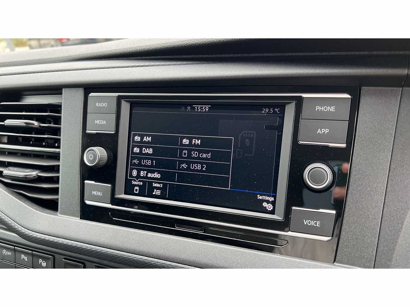 Volkswagen Transporter T32 Panel van Highline SWB 204 PS 2.0 TDI 7sp DSG
