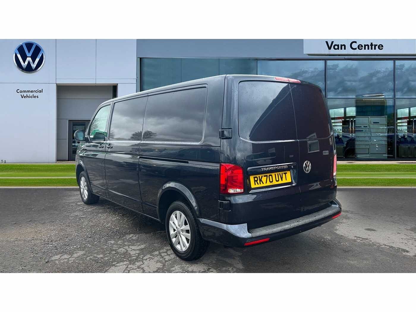 Volkswagen Transporter T30 Panel van Highline LWB 110 PS 2.0 TDI 5sp Manual
