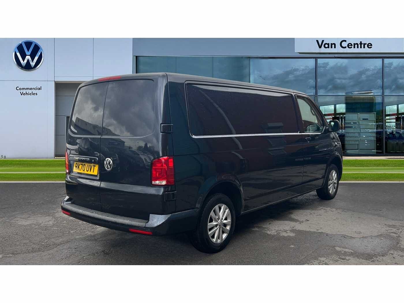 Volkswagen Transporter T30 Panel van Highline LWB 110 PS 2.0 TDI 5sp Manual