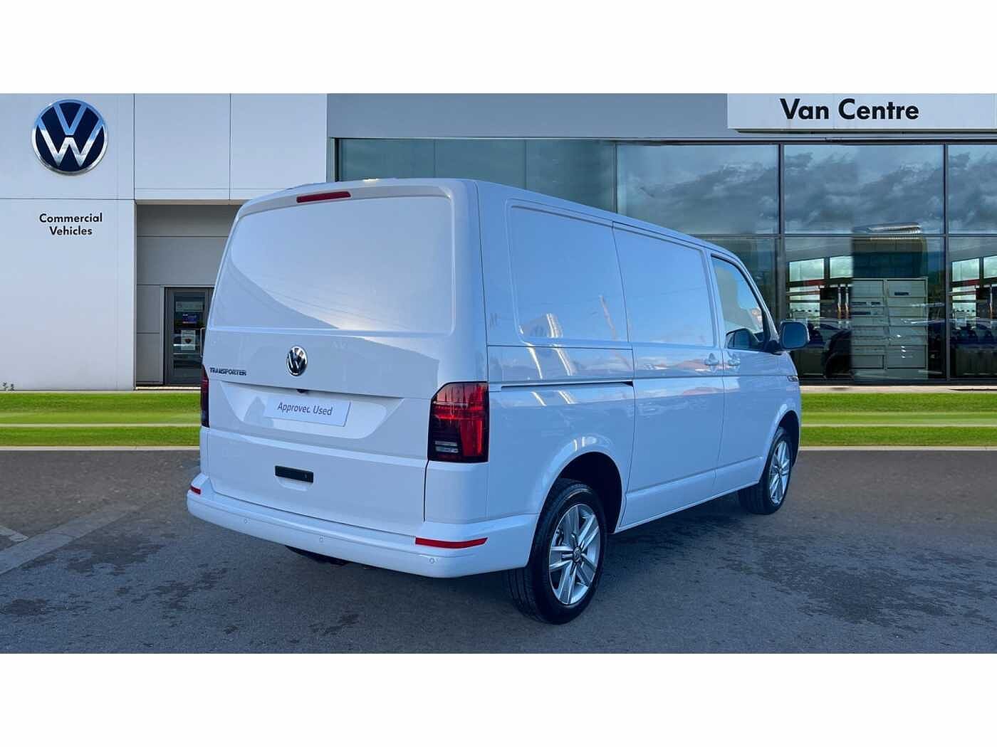 Volkswagen Transporter T32 Panel van Highline SWB 204 PS 2.0 TDI 7sp DSG