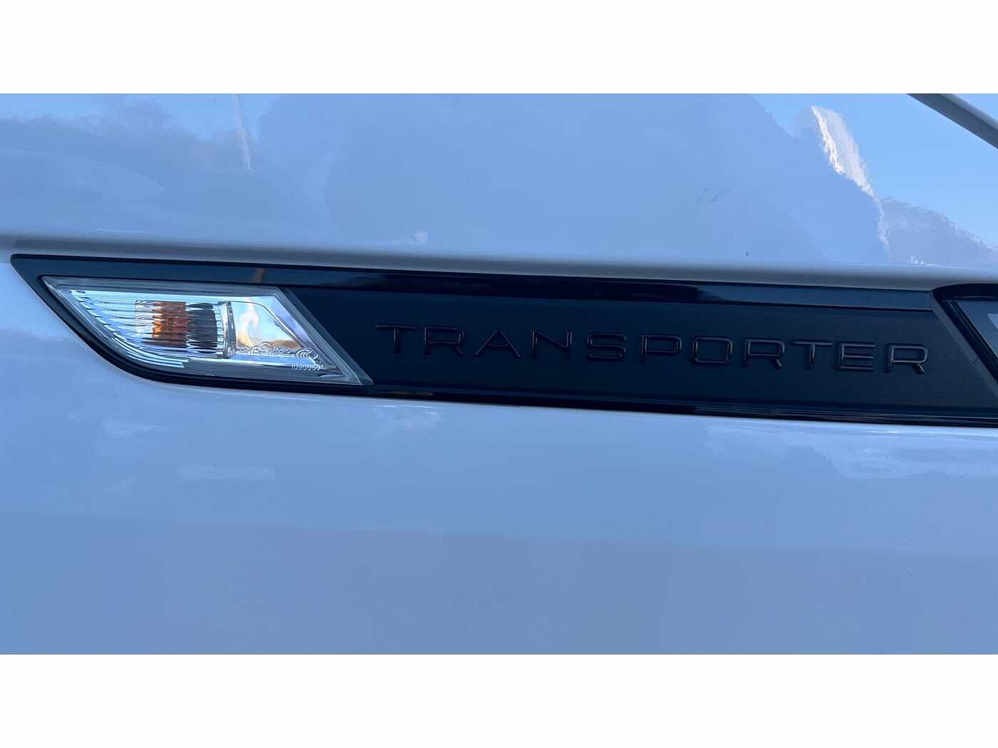 Volkswagen Transporter T32 Panel van Highline SWB 204 PS 2.0 TDI 7sp DSG