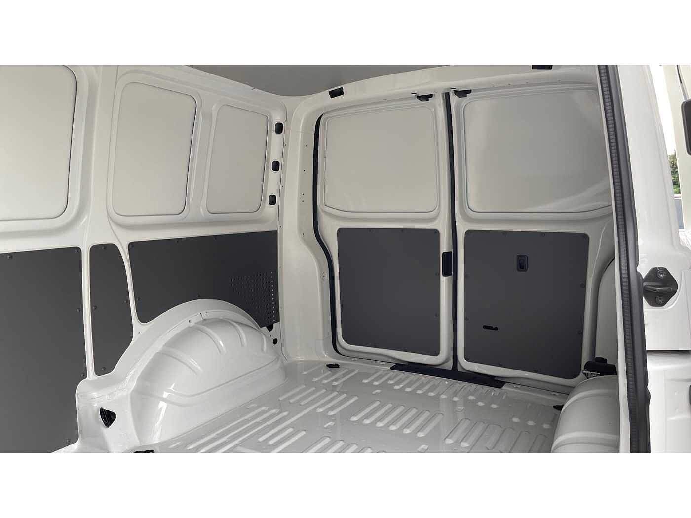 Volkswagen Transporter T26 Panel van Startline SWB 110 PS 2.0 TDI 5sp Manual
